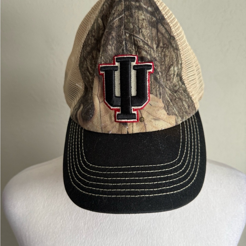 Men’s OSFM Camo Mesh Back Captivating Indiana Hoosiers Athletic SnapBack Hat